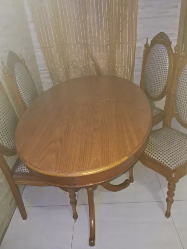 Mudança de estado, móveis bem cuidados.