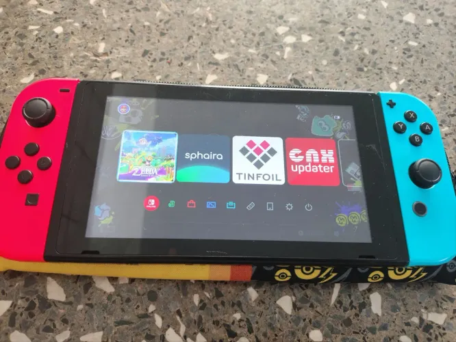 Nintendo switch V2 Des.blo.keado