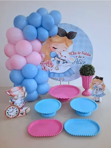 ALICE NO PAIS DAS MARAVILHAS FESTA NA MESA COM NOME