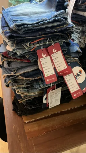Tecidos, Jeans ? sarjas coloridas, forro de bolso e zíperes?