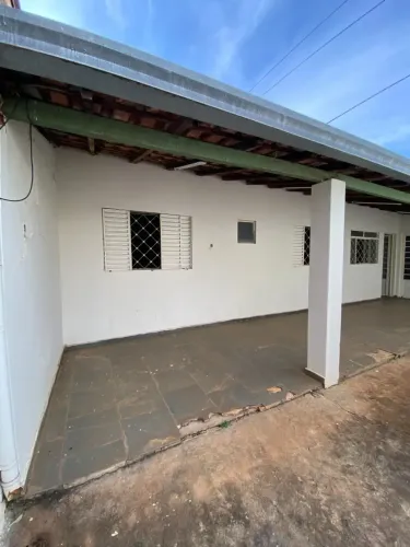 Casa 2 Quartos no Cidade Jardim Garagem p/ 4 Carros + Casa p/ Renda Extra