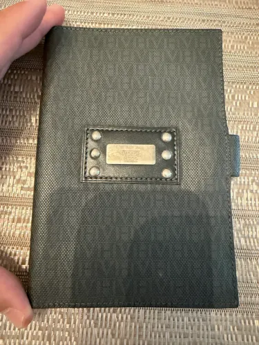 Carteira victor hugo original