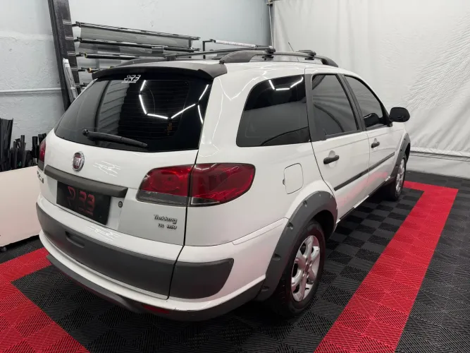 Fiat Palio Weekend Trekking 1.6 Flex 16V 5P 2015