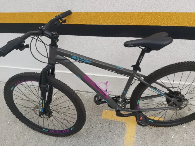 Bike Aro 29 - Redstone Shimano