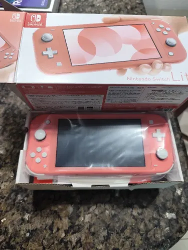 Nintendo switch lite novo 