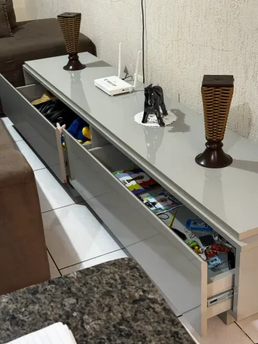 Rack planejado 2.20m dois gavetões corrediça telescópicas cor cinza brilhante 100%MDF