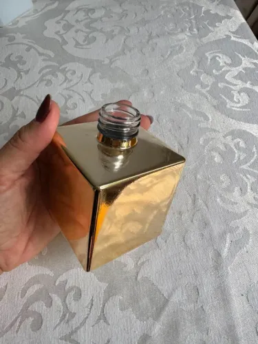 Frascos cubo ouro 250 ml para aromatizador - novos