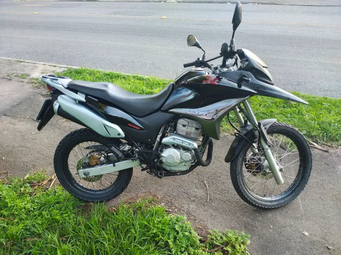 XRE 300 Oportunidade! 