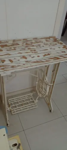 Mesa maquina de costura Singer ferro
