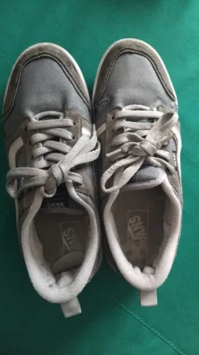Vans cinza número 37