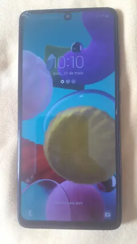 Vendo celular GALAXI A51 PRETO, TELA ORIGINAL,  100% BATERIAS, e  BEM CONSERVADO!!