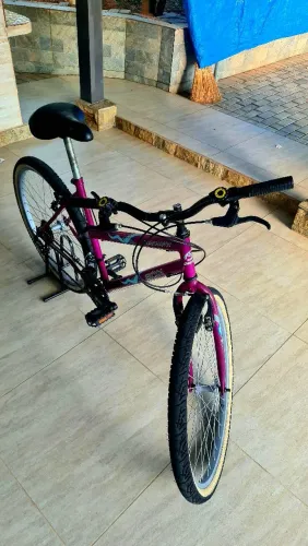 Bicicleta feminina Aro 26