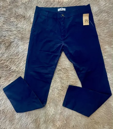 Calça alfaiataria ? TAM - 36 ao 48 R$ 69,99 à parti de duas .