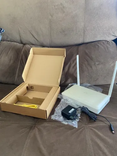 ONU GPON ZTE F670L Dual Band Wi-Fi Fibra