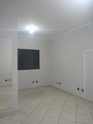 Sala comercial de 18 mts em Sítio Pinheirinho - São Paulo - SP