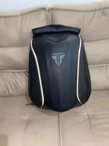 Mochila Triumph casco de tartaruga 