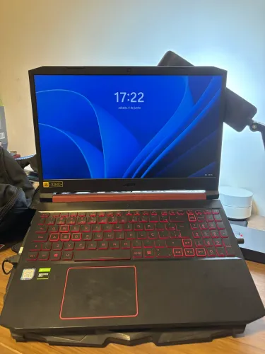 Acer nitro 5 i5 de 10, gtx 1650, 24gb ram 