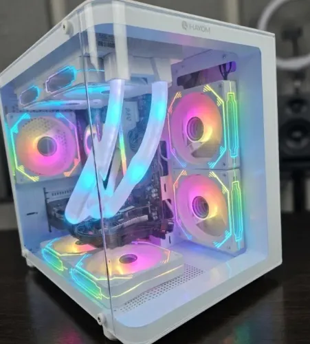 PC Gamer Branco Real