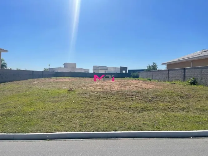 TERRENO A VENDA - CONDOMÍNIO PORTAL DA COLINA - JUNDIAÍ MIRIM - JUNDIAÍ SP