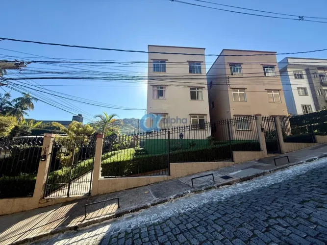 Ótimo Apartamento 02 Quartos - Próximo ao Centro - Castelânea - Petrópolis/RJ