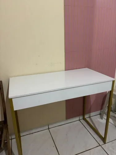 Mesa para home office