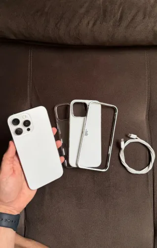 Iphone 16 Pro Max 256gb sem detalhe
