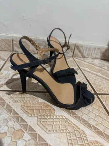 Salto 10 cm no tecido jeans
