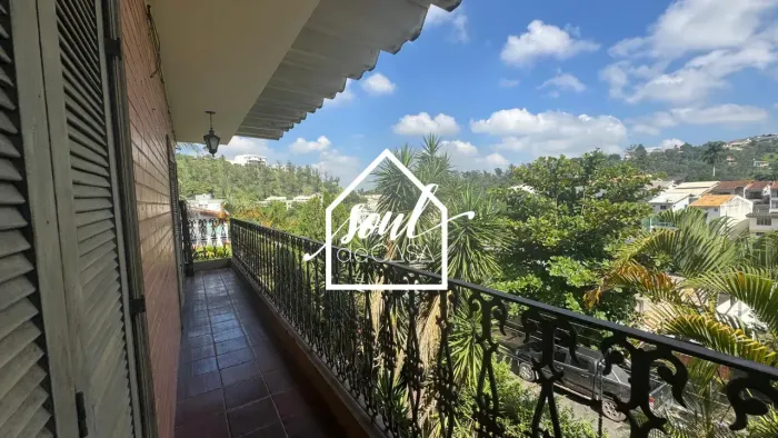 Casa Espetacular com 1.300m² de terreno em Barra Mansa