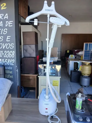 Vaporizador de roupas conair Polishop semi-novo funcionando perfeitamente