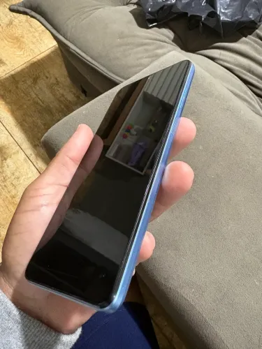Moto E22 