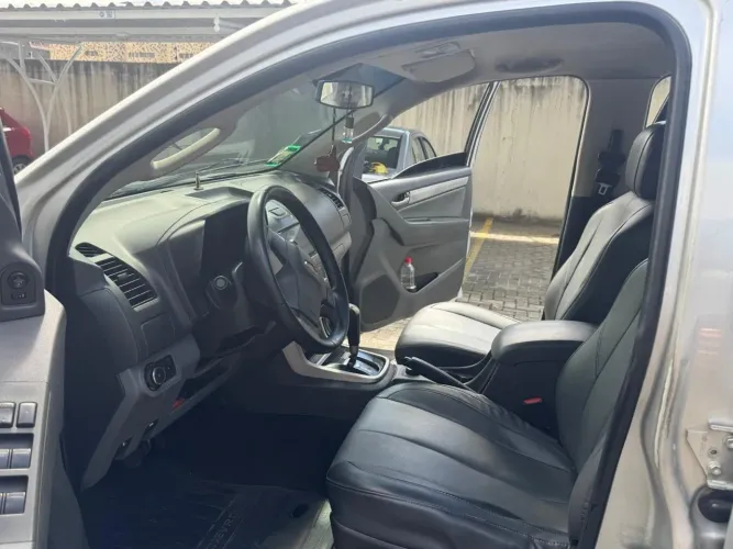 Chevrolet S10 Pick-up LT 2.8 TDI 4X4 CD Diesel AUT 2015