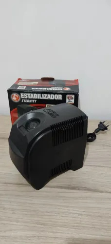 Estabilizador Eternity 300VA/W Bivolt Preto