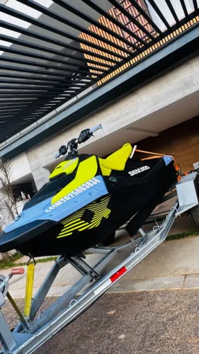 Jetski de Manobras e Passeio Spark Trixx 2024