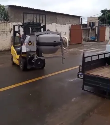 Betoneira 400 litros R$ 300 Mensal
