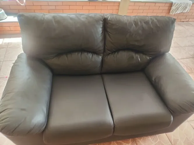 VENDO SOFÁ 2 LUGARES PRETO