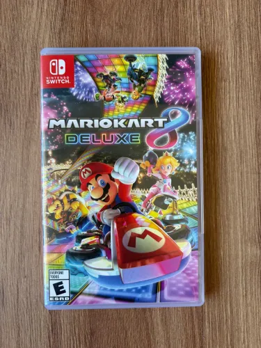 Super Mario Kart 8 - Nintendo Switch - Mídia Física