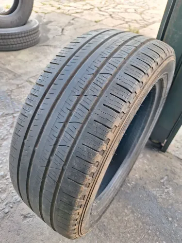 Pneu 235 55 18 Pirelli Scorpions (meia-vida)