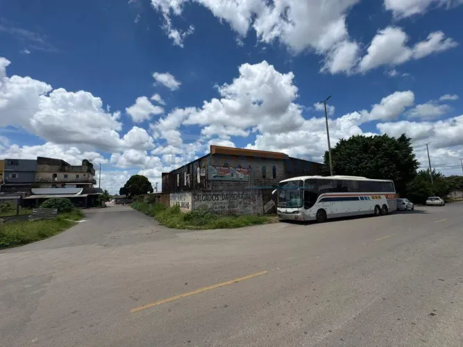 Galpão para locação com 1.200 m² na EQNP 11/15 - Ceilândia Norte