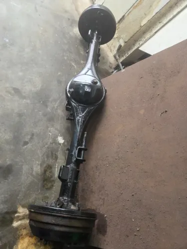 Eixo traseiro do Kia Bongo 8v