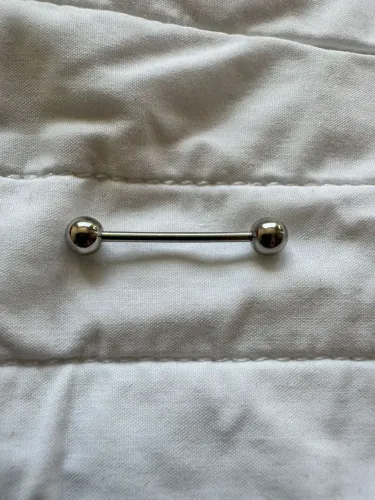 Piercing aço cirúrgico transversal