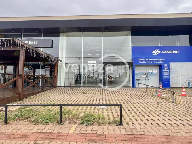 Imóvel comercial para alugar com 169,2 m² no Conjunto Vivi Xavier