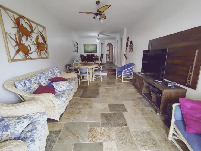 Guarujá- 3 suites - 160m2 uteis - Vista p/Mar