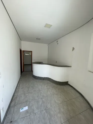 Compre ou alugue ponto comercial no Centro-Teófilo Otoni MG