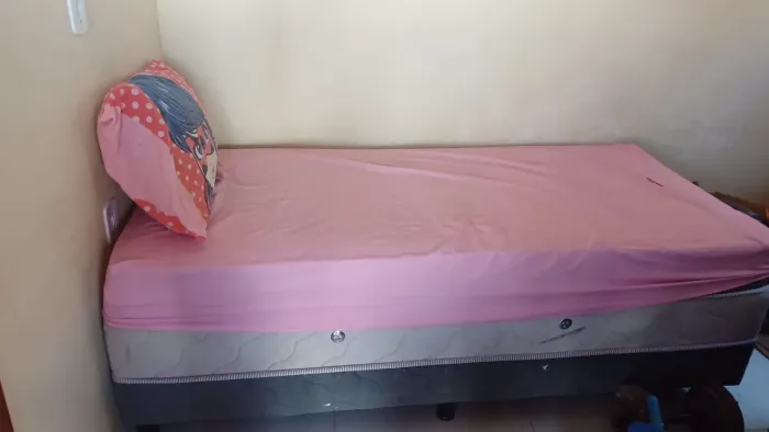 Cama solteirão 