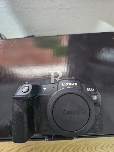 Camera canon RP