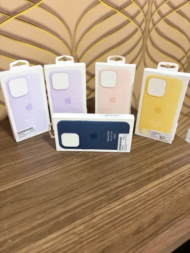 Capa iPhone 14 Pro original Apple lilás 