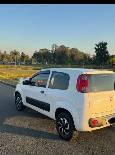 Fiat Uno Vivace 1.0 EVO Fire Flex 8V 3P 2016