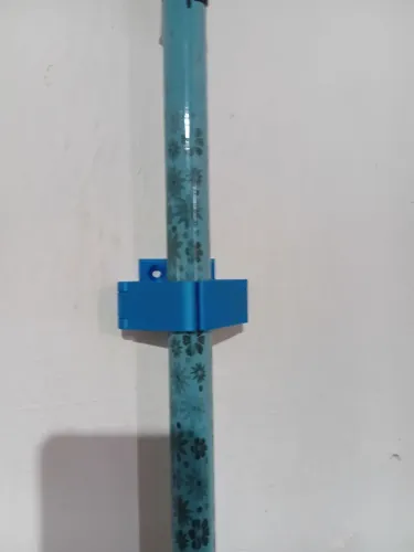 Suporte para vassoura
