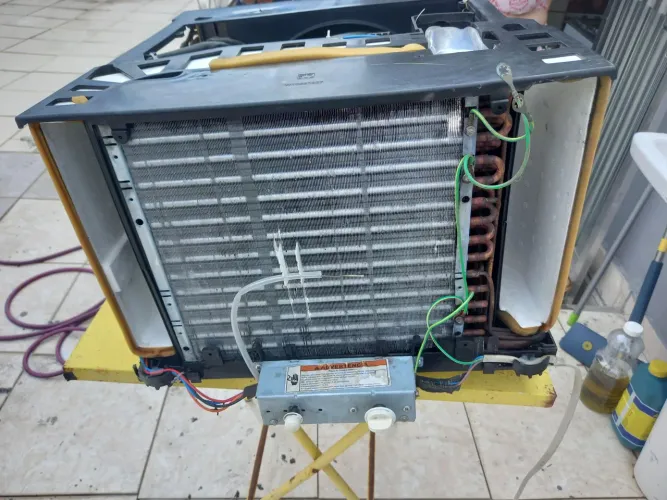 Limpeza de Ar condicionado 
