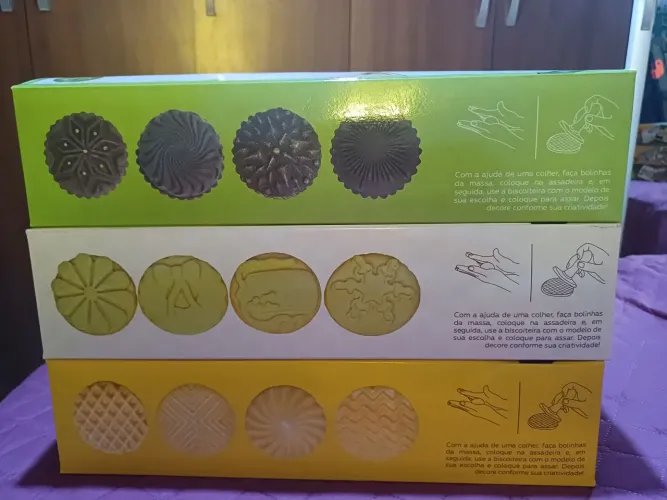Seis kits de biscoiteira - Marca Fundidor Novo 